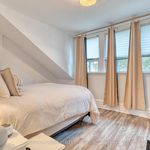Rent 3 bedroom apartment of 127 m² in Hamilton