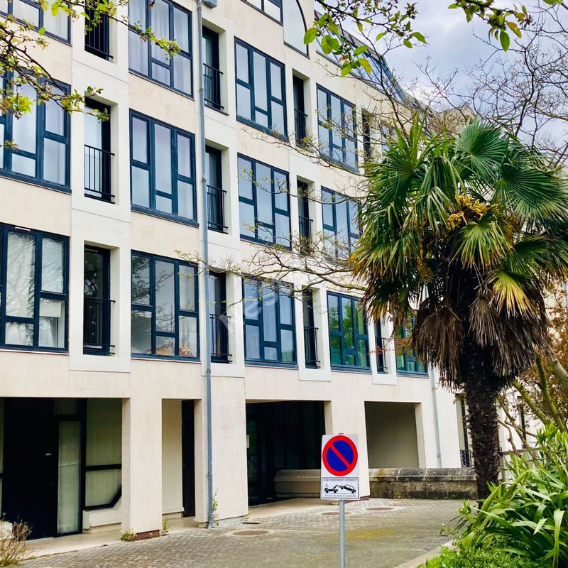 A LOUER - Appartement 2 pièces à La Rochelle - Porte Royale Droux