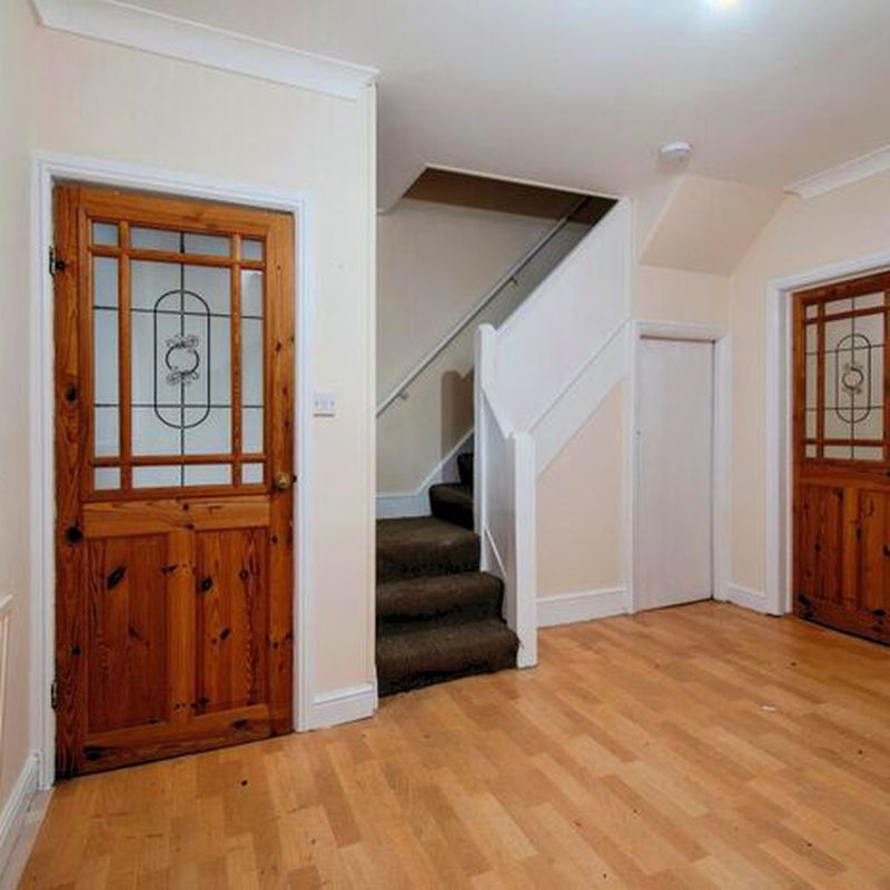 2 Bedroom End Of Terrace House To Rent In Bevan Place, Bethesda St, Georgetown, CF47 Abermorlais