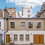 Rent 4 bedroom house of 242 m² in London