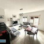 Rent 5 bedroom apartment of 148 m² in Roma
