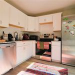 Rent 3 bedroom apartment of 95 m² in Newport