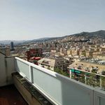 Affitto 6 camera appartamento di 200 m² in Genova