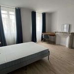 Rent 5 bedroom apartment of 90 m² in Marseille