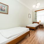 Rent 2 bedroom apartment of 72 m² in Prague