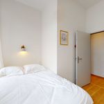 Rent a room of 322 m² in Lille