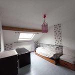 Rent a room of 100 m² in Schaerbeek