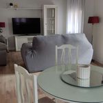 Rent a room of 150 m² in Jaén