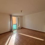 Rent 2 bedroom apartment of 36 m² in Sanary-sur-Mer