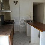 Rent 3 bedroom apartment of 70 m² in Arles