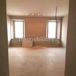 Rent 3 bedroom apartment of 73 m² in Reggio di Calabria