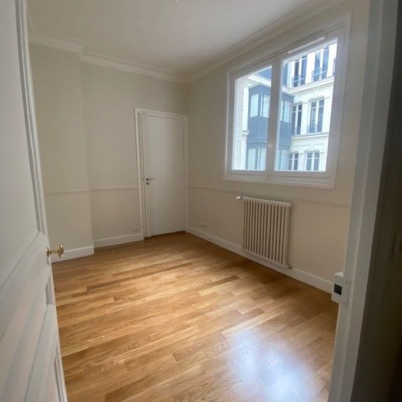 Location appartement 5 pièces à 75008 Paris ; réf:BNP08MAR173C351-50898. | AROBAZIMMO