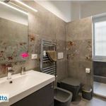 Affitto 3 camera appartamento di 110 m² in Torino