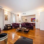 Rent 1 bedroom apartment of 145 m² in Paris
