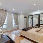 Rent 3 bedroom apartment of 165 m² in Paris