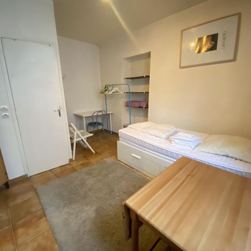 En location Appartement 1 pièce 16 m Fontainebleau