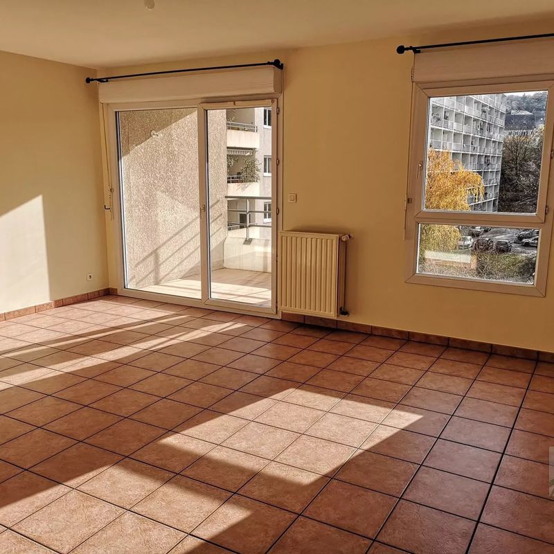 Appartement 3 pièces - 62m² - CHAMBERY Chambéry