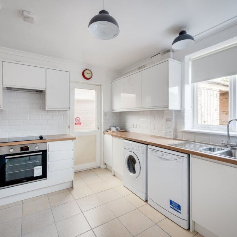 £116 p/w (£503 pcm)
 
 
 ⓘ
 
 The monthly or weekly payment required by the landlord. Read our glossary page 
 
 
 Somerset Road, Canterbury