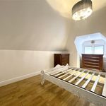 Rent 4 bedroom house in New Barnet