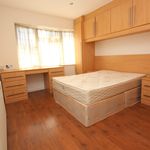 Rent 2 bedroom flat in Harrow