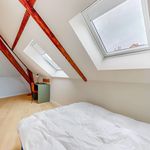 Huur 3 slaapkamer appartement van 12 m² in Auderghem