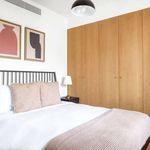 Rent 1 bedroom apartment of 38 m² in Lisboa