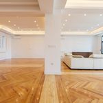 Alquilo 3 dormitorio apartamento de 258 m² en Madrid