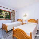 Rent 4 bedroom house of 79 m² in Calvià