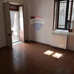 Rent 3 bedroom house of 75 m² in Nicolosi