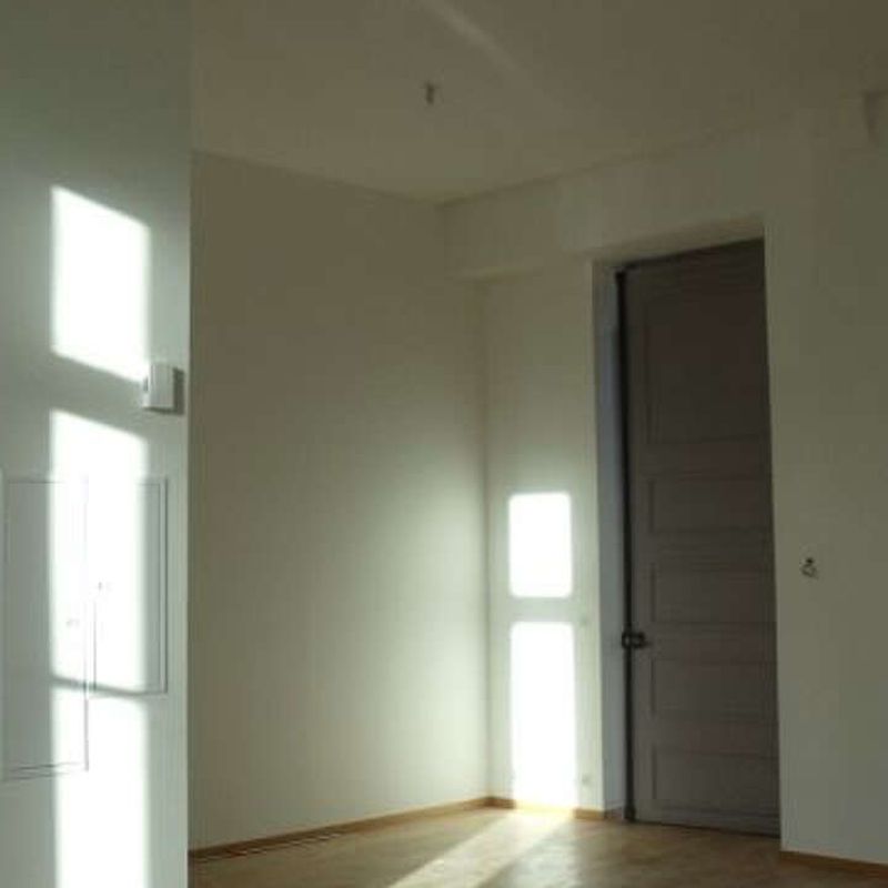 Location appartement 3 pièces 82 m² Carquefou (44470)
