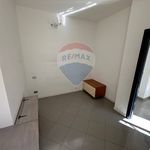 Affitto 3 camera appartamento di 66 m² in Biella