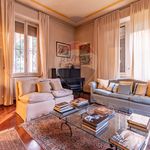 Rent 4 bedroom apartment of 160 m² in Brescia