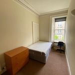 Rent 3 bedroom flat in Edinburgh