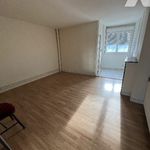 Rent 2 bedroom apartment of 570 m² in Saint-Quentin