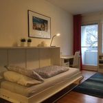 Rent 2 bedroom apartment of 32 m² in Berlin
