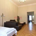 Rent 3 bedroom apartment of 85 m² in Kraków
