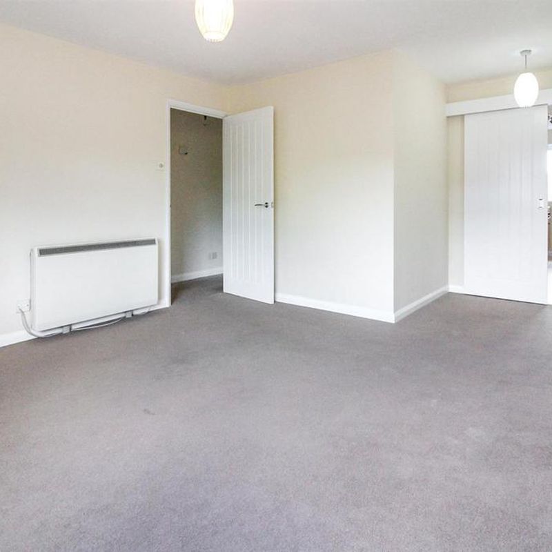 1 bedroom flat to rent Haydon Hill