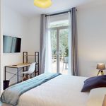 Rent a room of 500 m² in Nantes