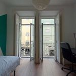 Rent a room of 170 m² in Lisboa