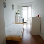 Wynajmij 3 sypialnię apartament w Lodz