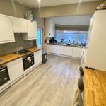 Rent 7 bedroom house in East Midlands