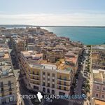 Rent 5 bedroom apartment of 338 m² in Siracusa
