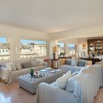 Affitto 3 camera appartamento di 450 m² in Firenze