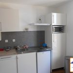 Rent 1 bedroom apartment of 30 m² in appartement location type 2 meublé