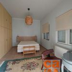 Ενοικίαση 3 υπνοδωμάτιο σπίτι από 195 m² σε Kalamaki