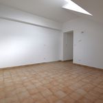 Appartement de 30 m² avec 2 chambre(s) en location à Dienville