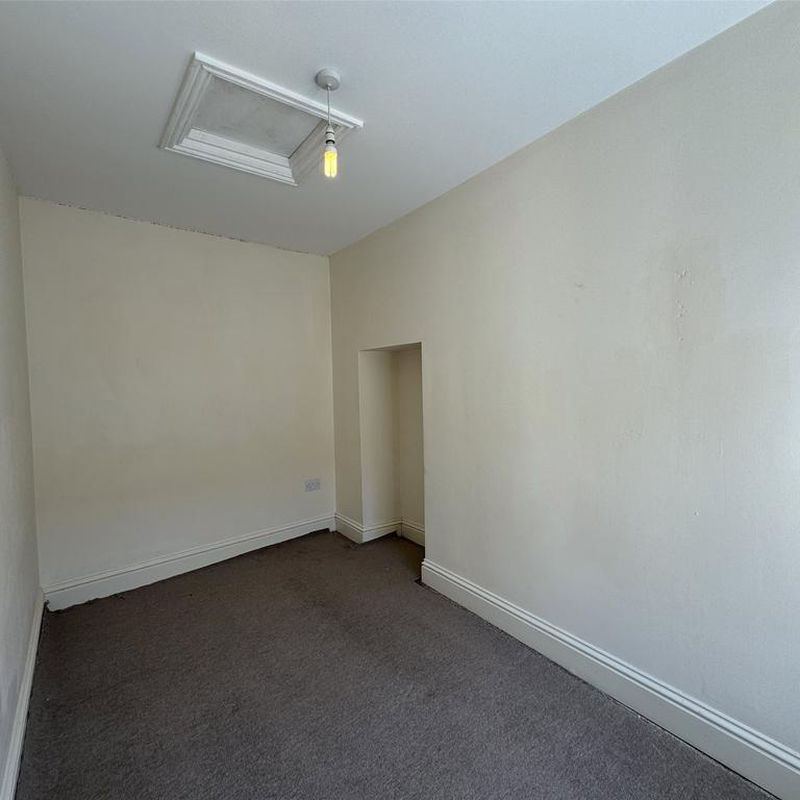 Bear Street, Barnstaple, Devon, EX32 2 bed apartment to rent - £695 pcm (£160 pw)