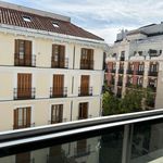 Rent 4 bedroom house of 172 m² in Madrid