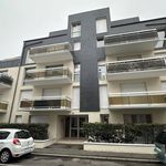 Rent 1 bedroom apartment of 64 m² in Tour-en-Sologne
