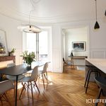 Appartement de 128 m² avec 3 chambre(s) en location à Paris